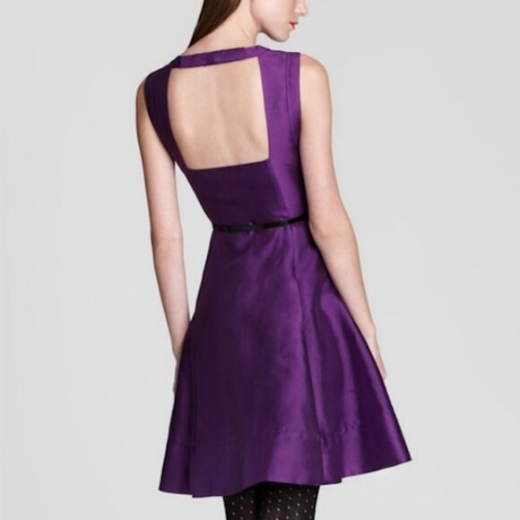 Kate Spade Basic Geometry Minty Dress in Plumberry ASO Taylor Swift - Picture 4 of 11